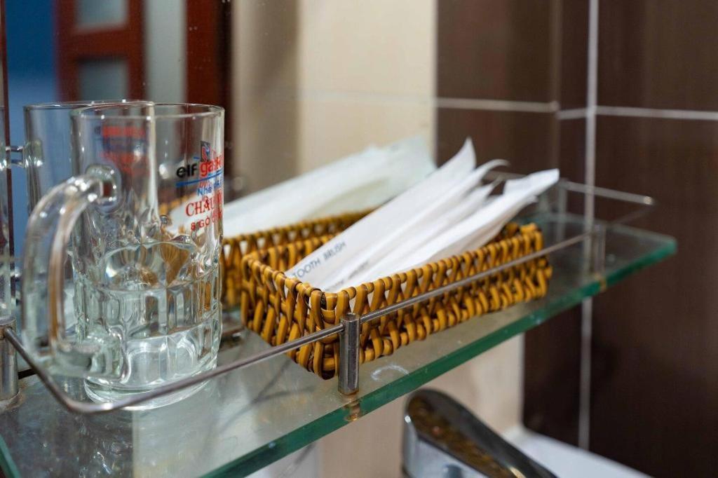 Tuan Viet Hotel Dinh Tien Hoang 胡志明市 外观 照片