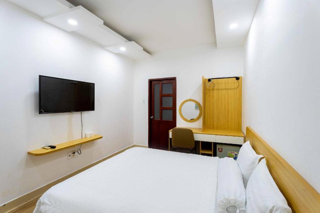 Tuan Viet Hotel Dinh Tien Hoang 胡志明市 外观 照片